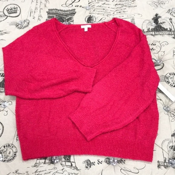 Abound V-Neck Boucle Knit Sweater - Picture 3 of 4